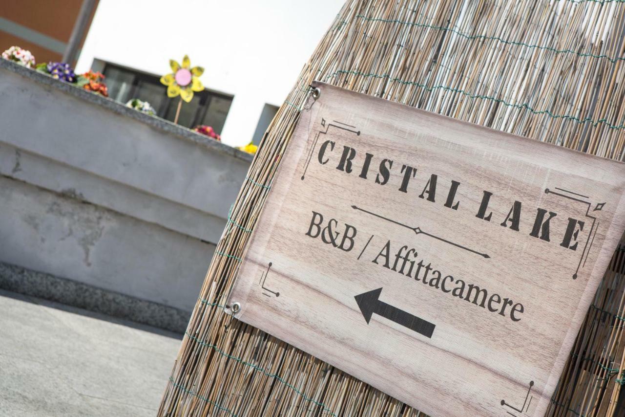 Cristal Lake Affittacamere Ispra Bagian luar foto